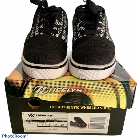 Heelys Other - NWT HEELYS, Youth SZ 3